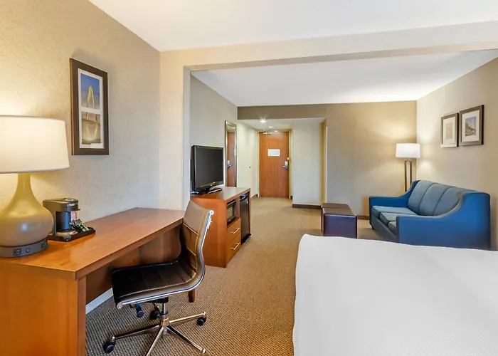 Comfort & Charleston Airport Convention Center North Charleston