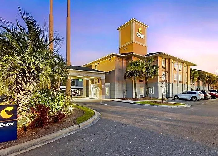 Comfort & Charleston Airport Convention Center Hotel North Charleston