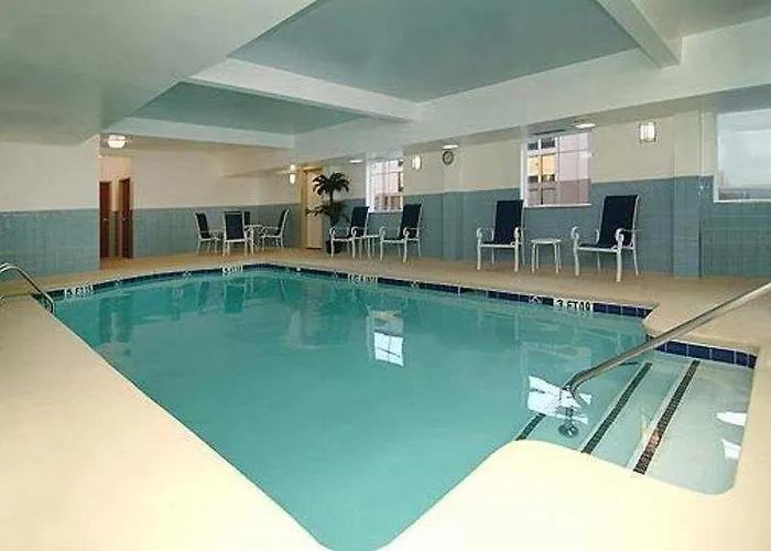 Hotel Comfort & Charleston Airport Convention Center